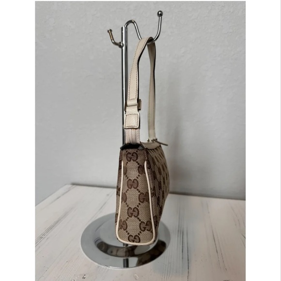 GUCCI Leather Handbag - Picture 6 of 10